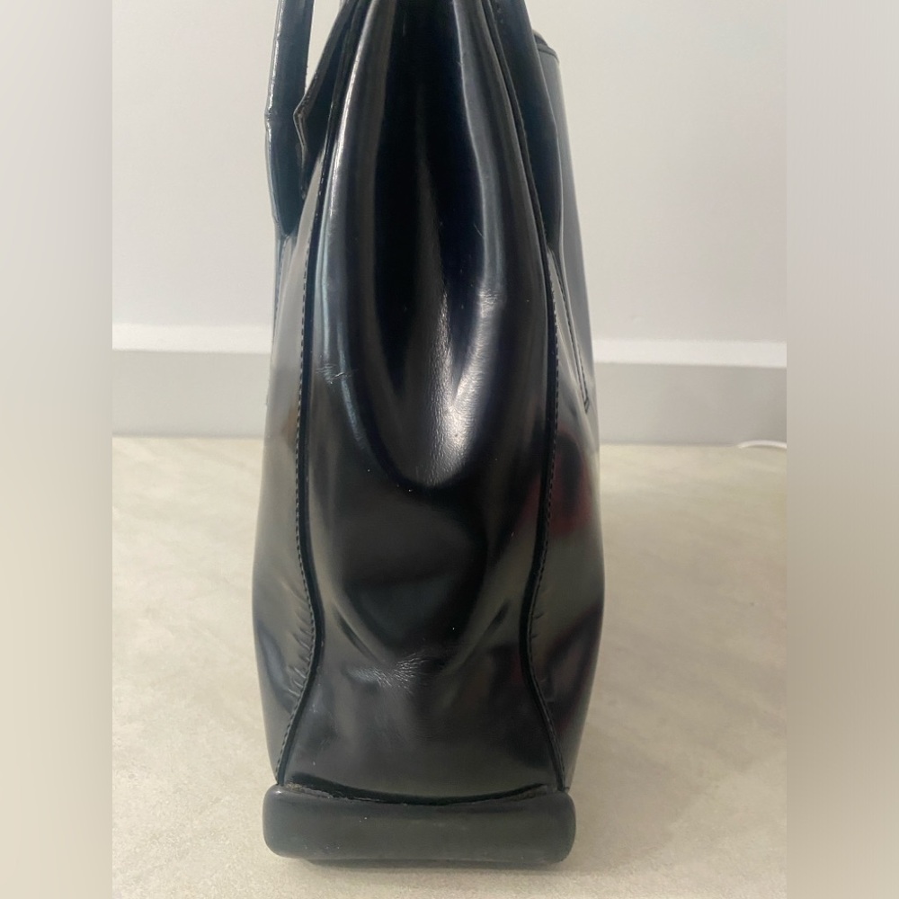 Authentic Prada bag. Double handle. - Picture 3 of 11